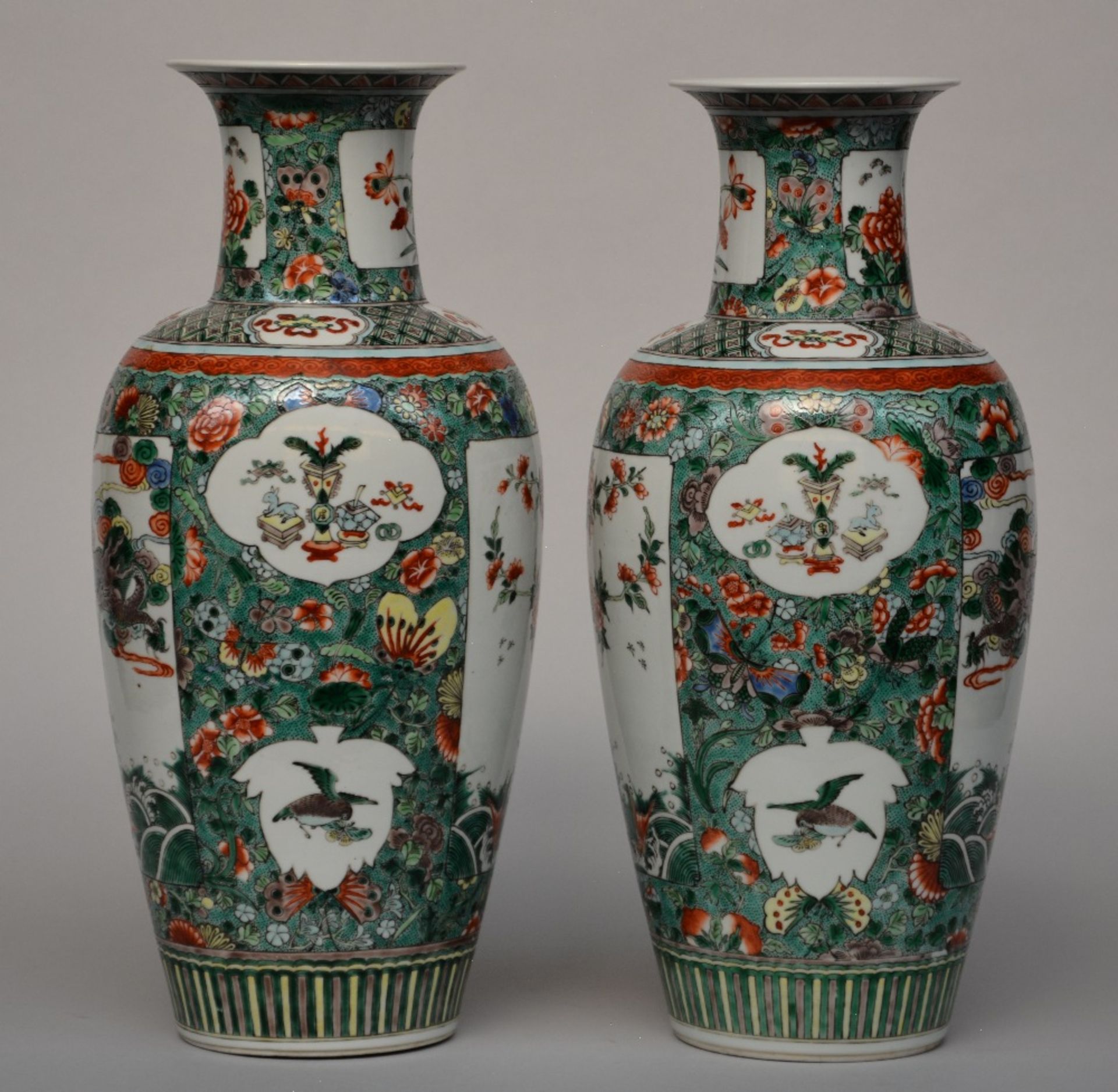 A pair of Chinese famille verte vases decorated with floral motifs, fish and a dragon, H 45 - 45,5 - Image 4 of 6