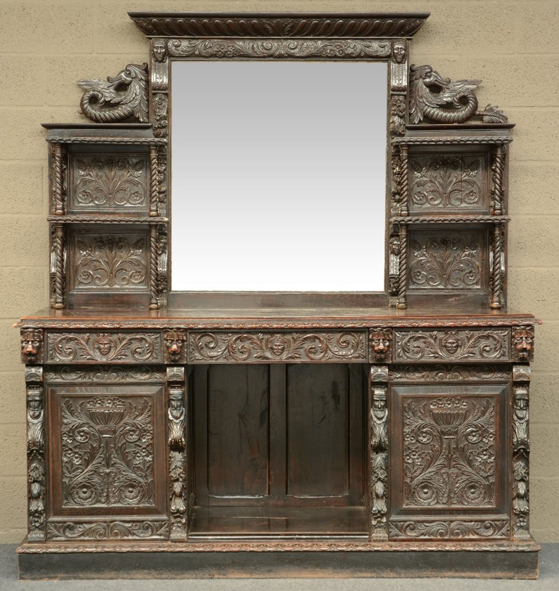 A richly carved oak late Victorian renaissance revival cupboard, H 200 - W 181,5 - D 66,5 cm