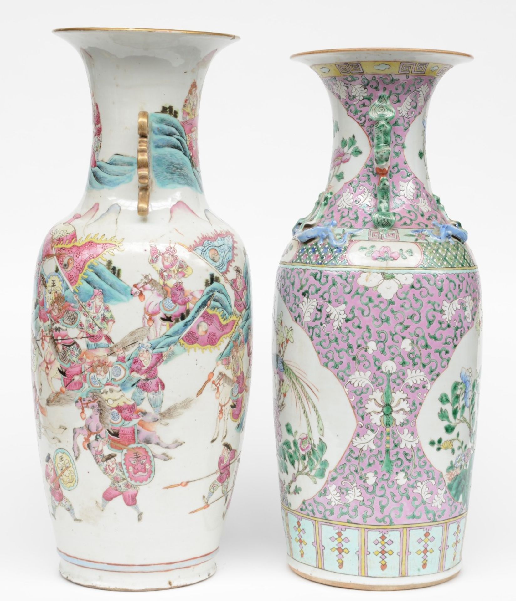 Two Chinese famille rose vases, one vase decorated with a warrior scene, one vase decorated with - Bild 4 aus 6