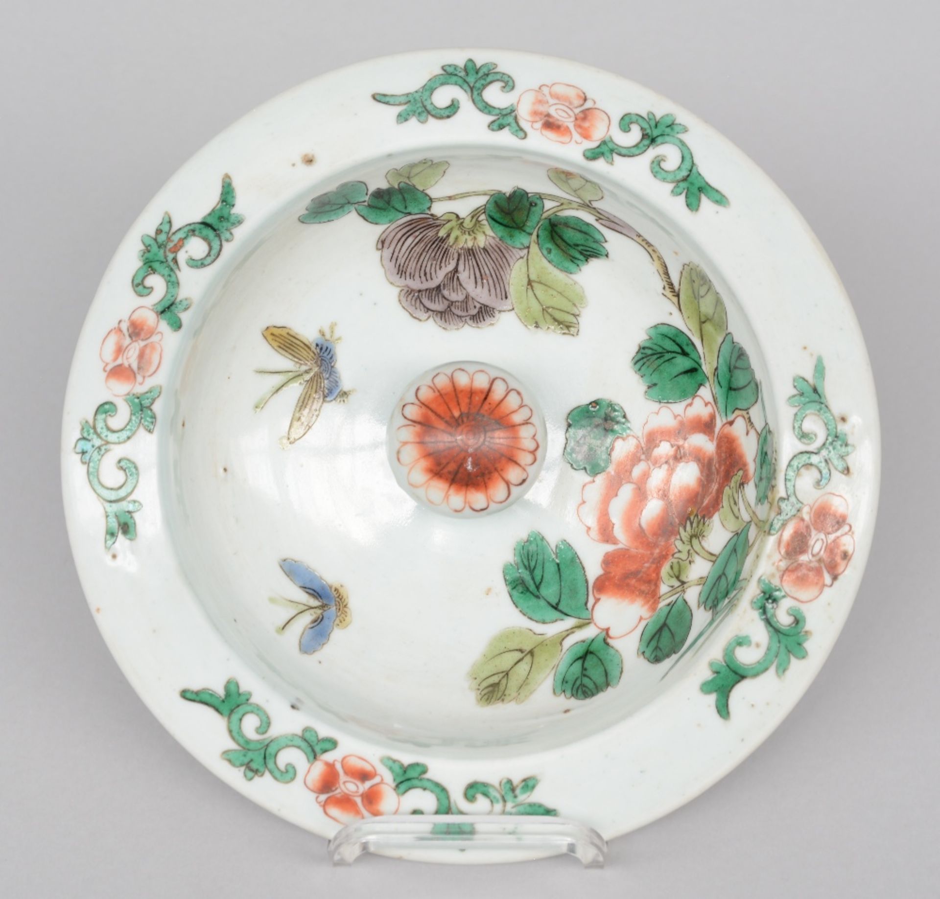 A Chinese famille verte vase with cover, decorated all around with ducks in a pond, 19thC, H 44 - Bild 7 aus 10