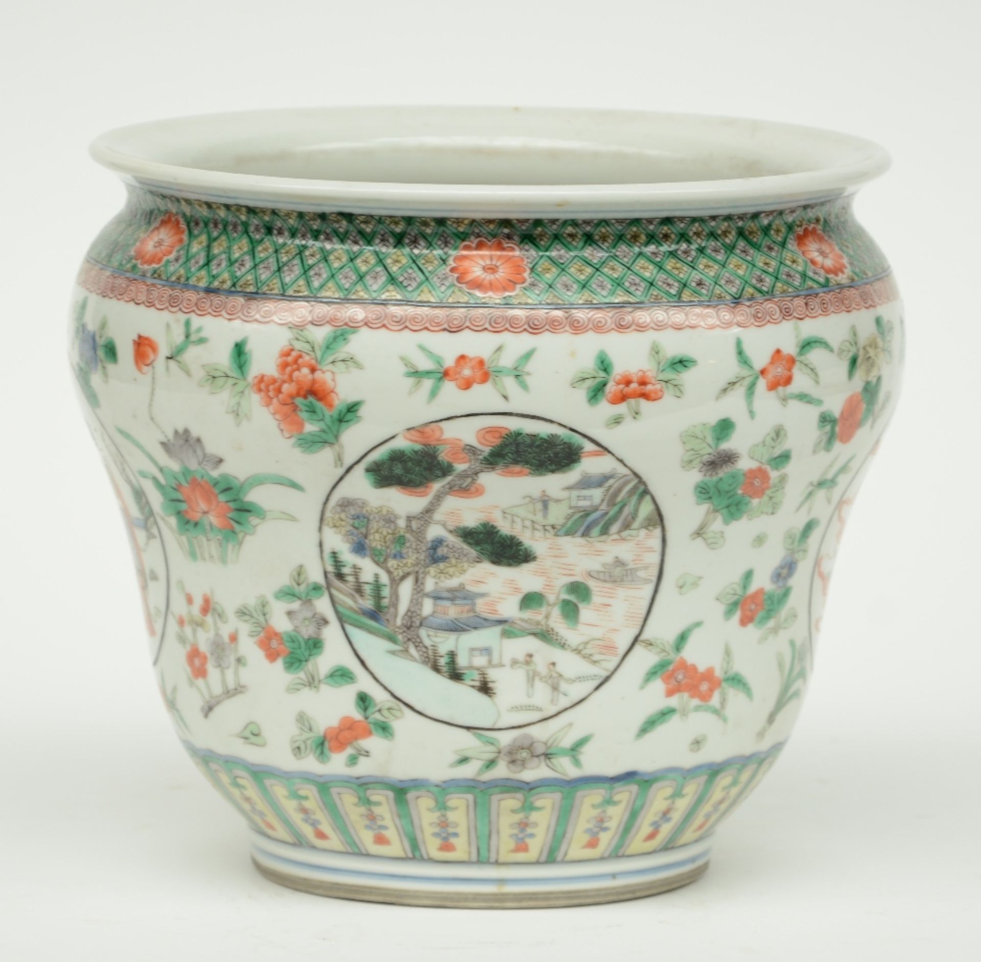 A Chinese famille verte jardinière decorated with landscapes, figures and floral motifs, 19thC; - Bild 3 aus 21