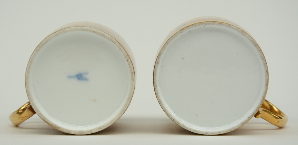 A rare pair of polychrome decorated Biedermeier period cups and saucers, about 1830, with a - Image 9 of 9