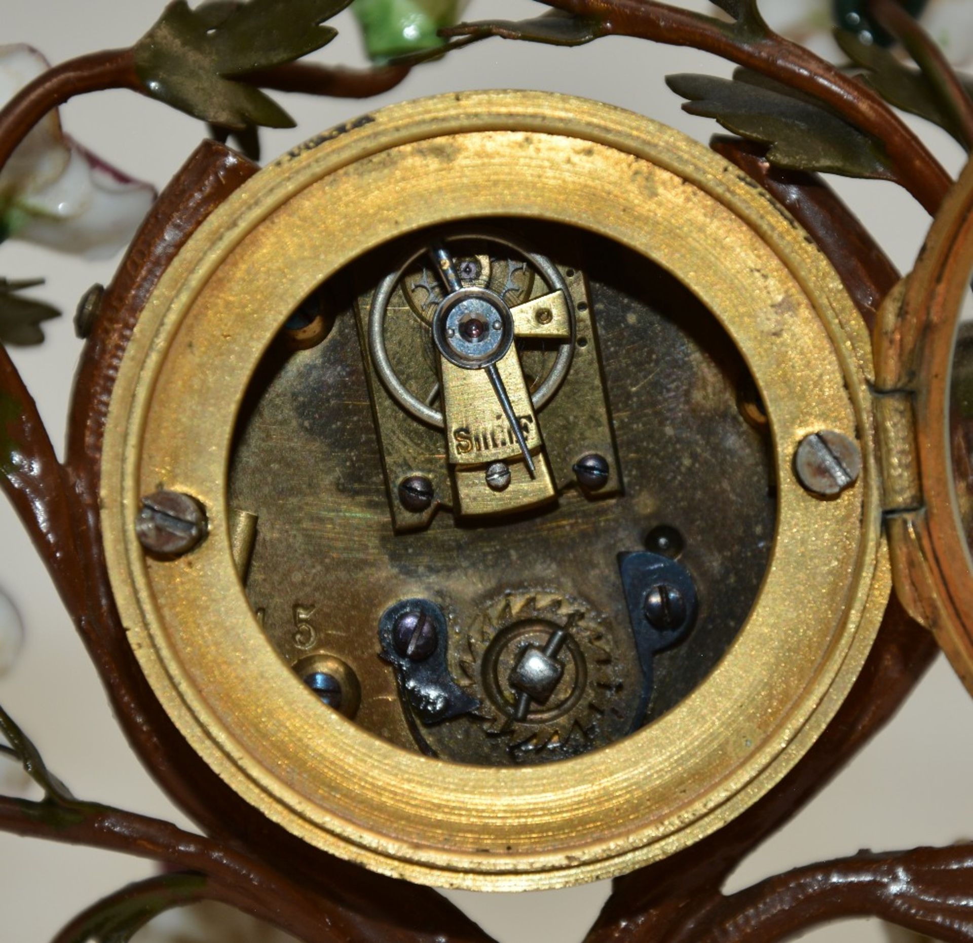 A charming Rococo style mantelclock in the Berlin manner, the bronze mounts gilded and polychrome - Image 8 of 8