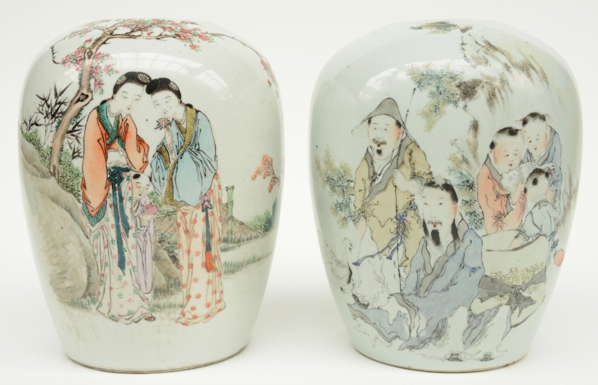 Two Chinese ginger jars, polychrome decorated with figures in a landscape, marked and signed, H 28,5