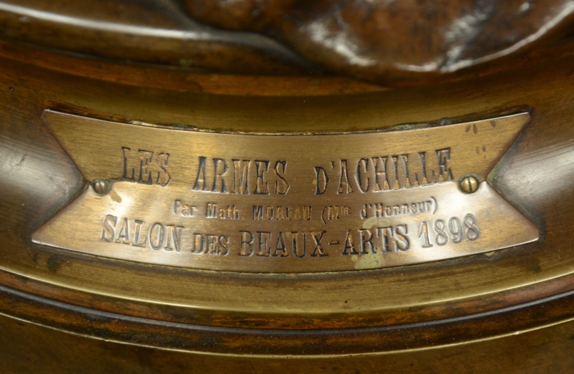 Moreau Mathurin, 'Les armes d'Achilles', patinated bronze, 19thC, H 130 cm; added, the matching - Bild 6 aus 11