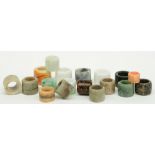 Lot of Chinese archer's rings in various (semi-precious) stones, some carved, H 1,7 - 3,1 cm