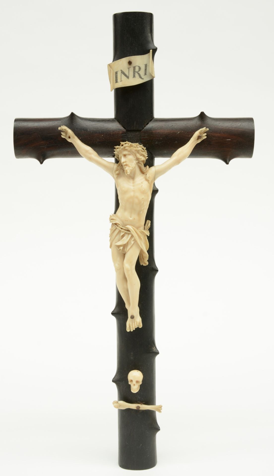 A crucifix with a 19thC ivory Corpus Christi, H 45,5 cm - corpus 23,5 cm