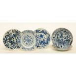 Five Chinese blue and white decorated plates, 18thC, Diameter 21 - 21 - 21,5 cm