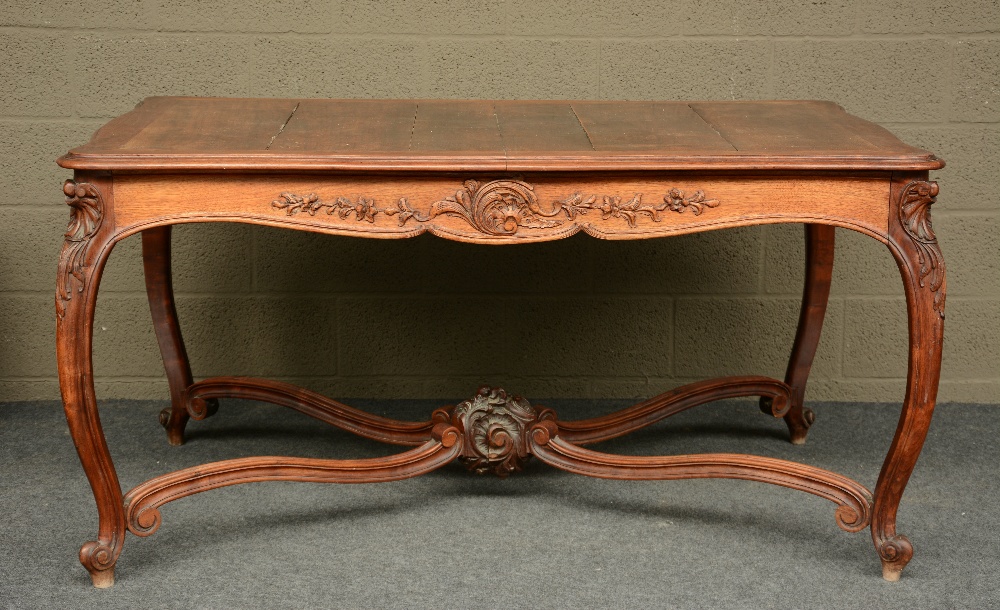 A LXV-style carved oak table, H 75,5 - W 149 - D 101 cm - Image 3 of 4