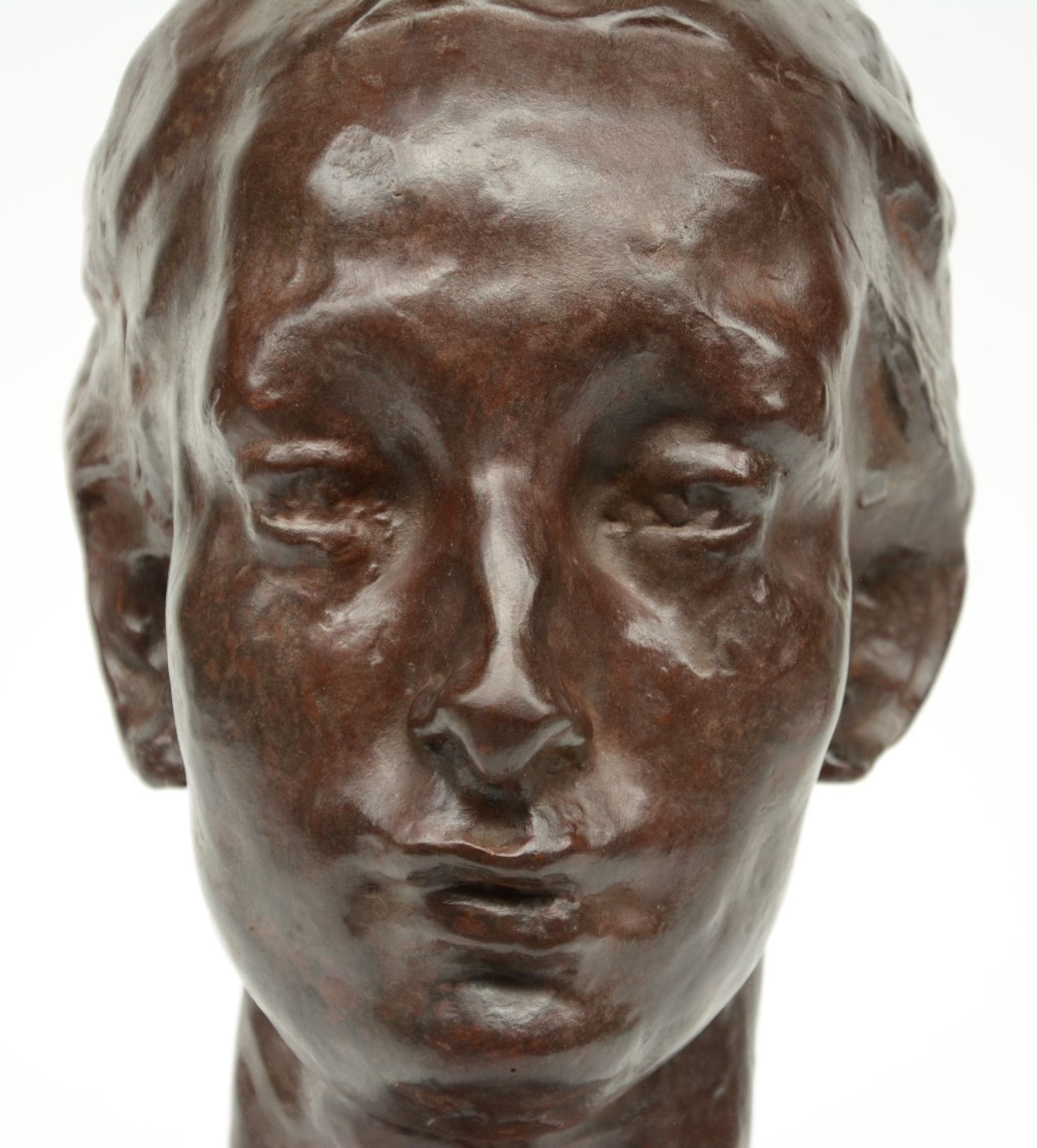 Wouters R., portrait of Nel (Mrs. Wouters), bronze, mounted on granite base, H 40,5 (with base) - - Image 6 of 10