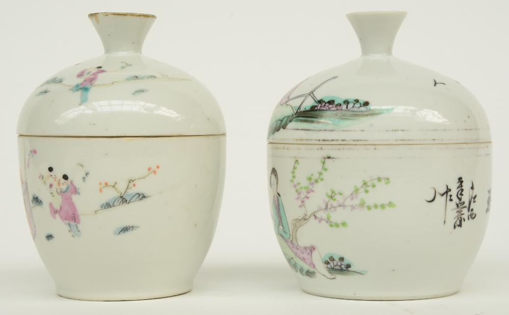 A lot of Chinese famille rose and polychrome decorated dishes and saucers, some marked; added two - Image 12 of 16