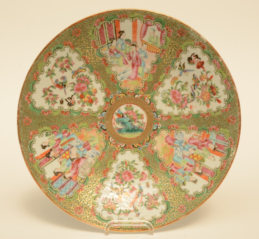 A Chinese Canton vase and plate, famille rose decorated with court scenes and birds on flower - Image 2 of 11