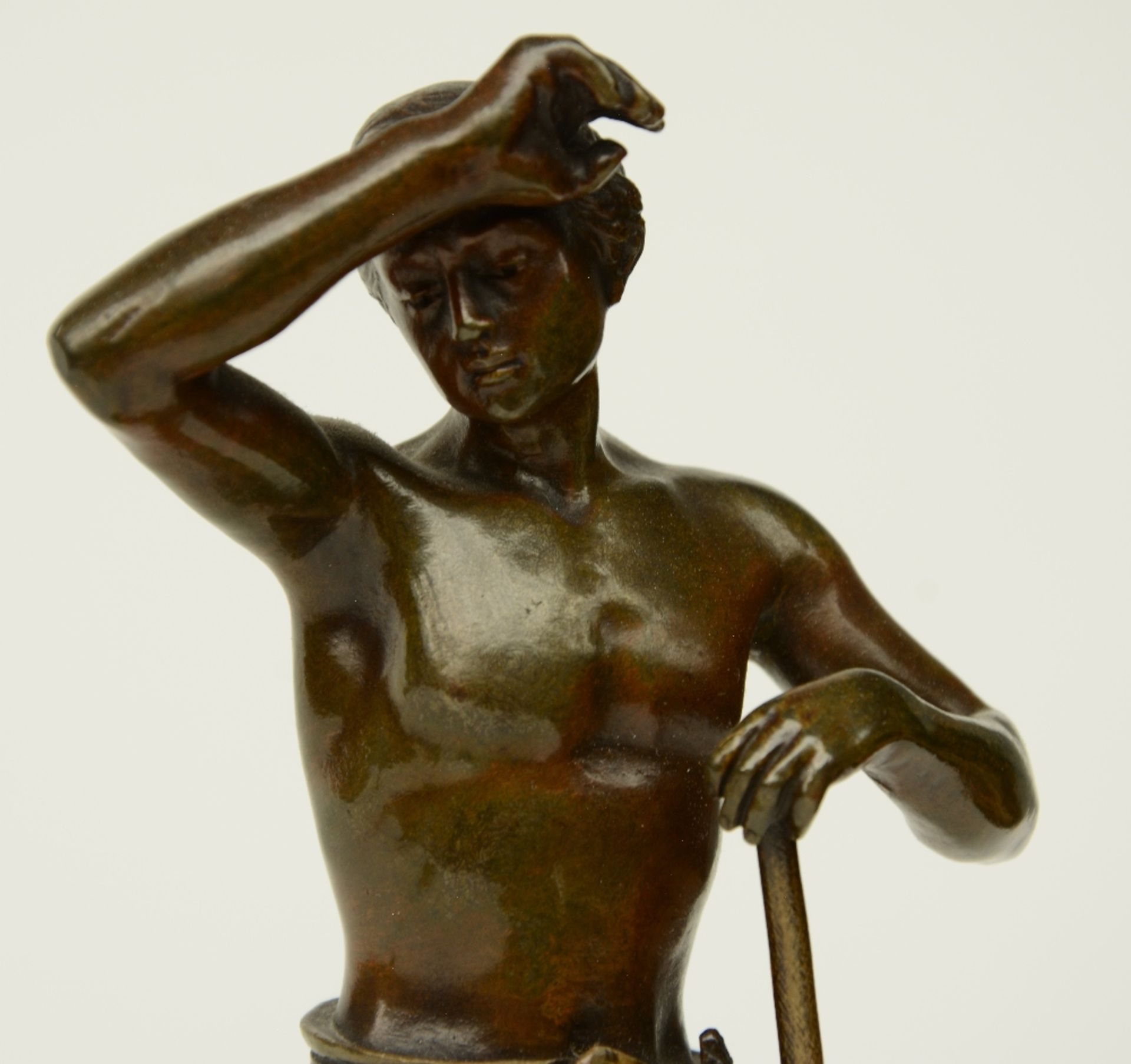 Causse J., patinated bronze sculpture depicting a mower, H 20 cm - Image 6 of 7