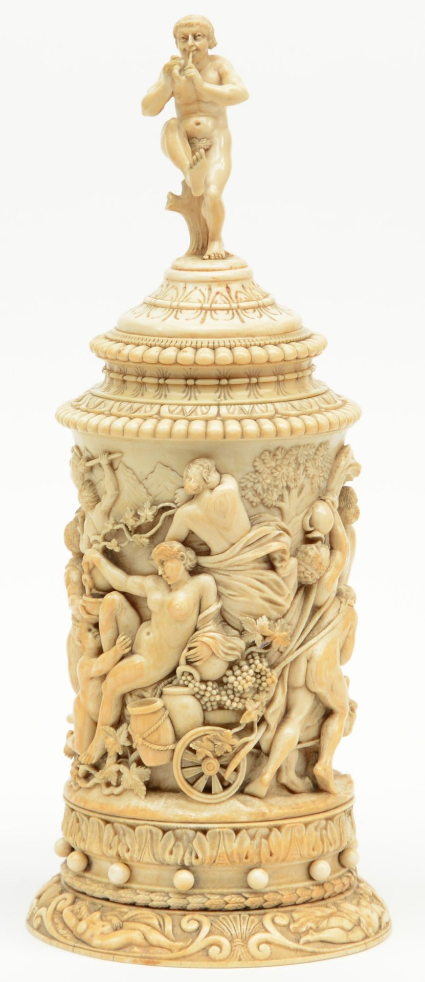 A rare German ivory Humpen, alto relievo sculpted with Bacchus on a chariot preceded by a drunken - Image 5 of 14