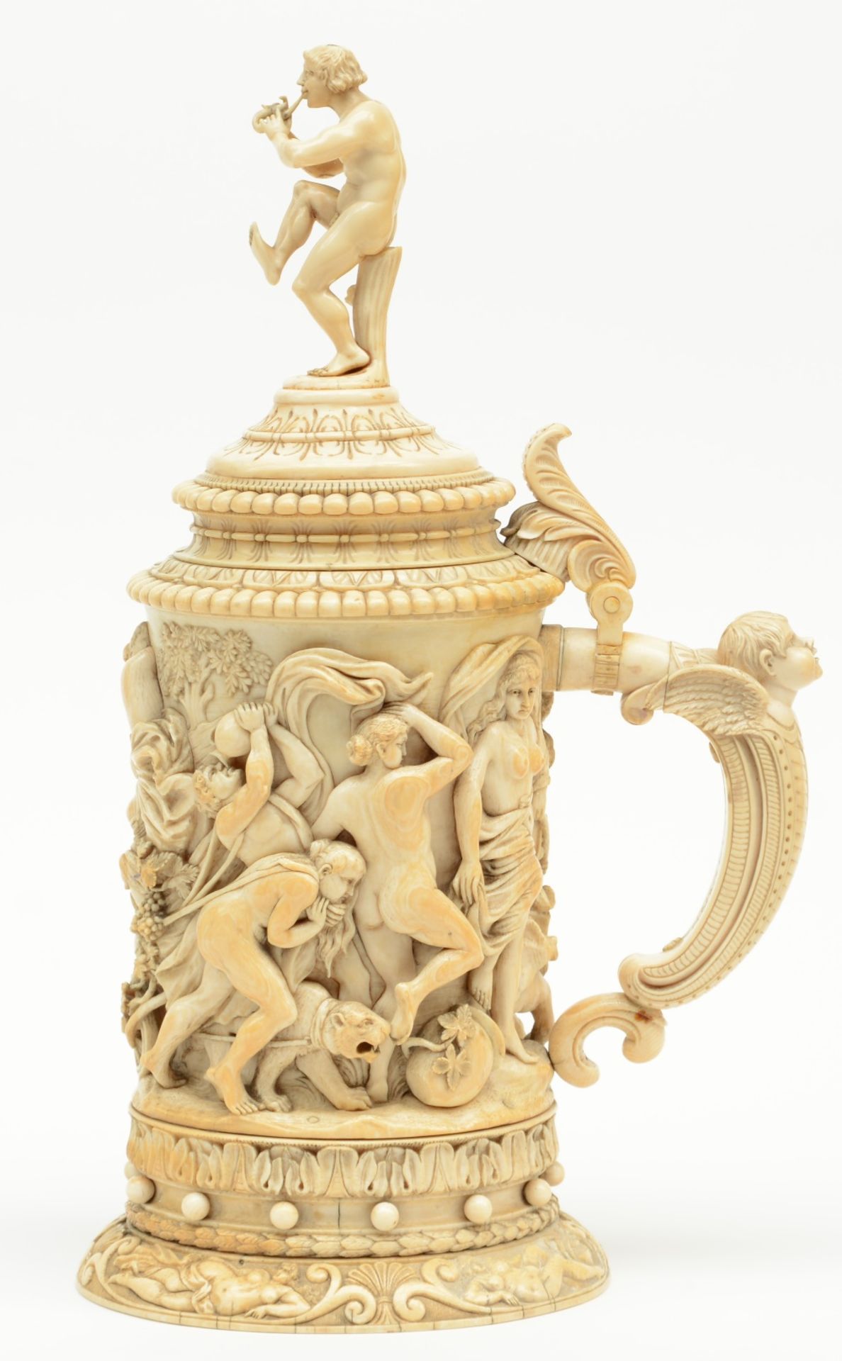 A rare German ivory Humpen, alto relievo sculpted with Bacchus on a chariot preceded by a drunken - Image 3 of 14