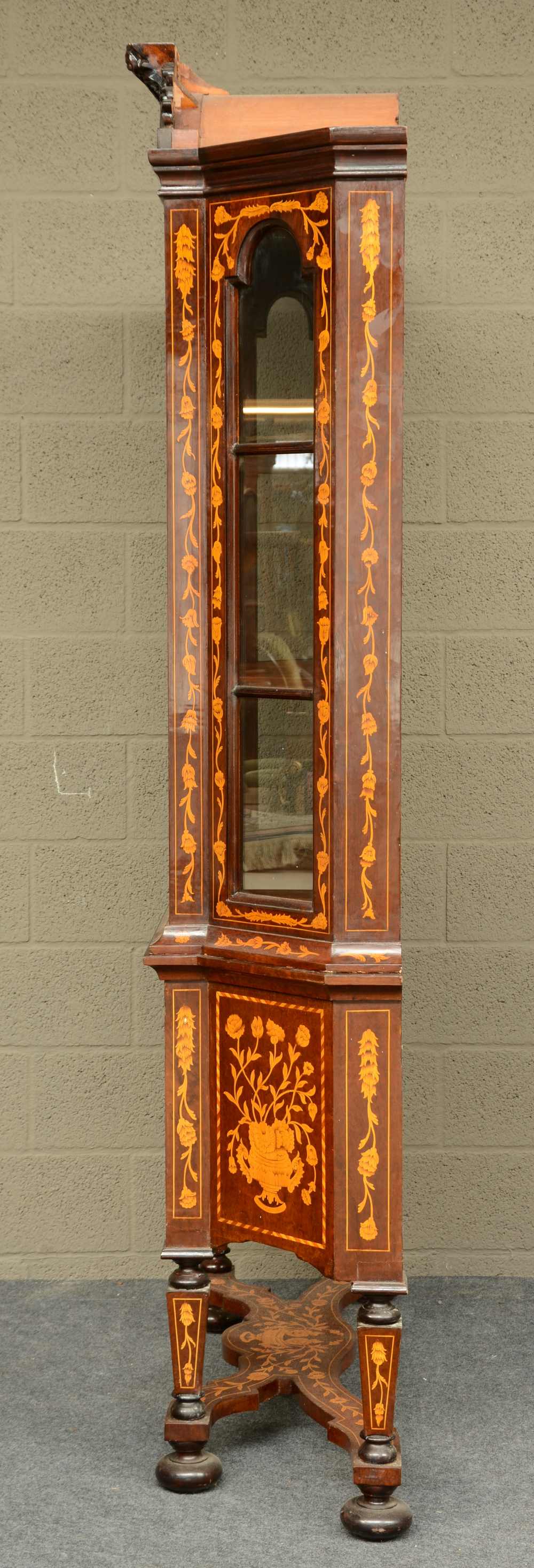 A Dutch rosewood and floral marquetry veneered china display cabinet, H 219,5 - W 125 - D 43 cm - Image 4 of 7