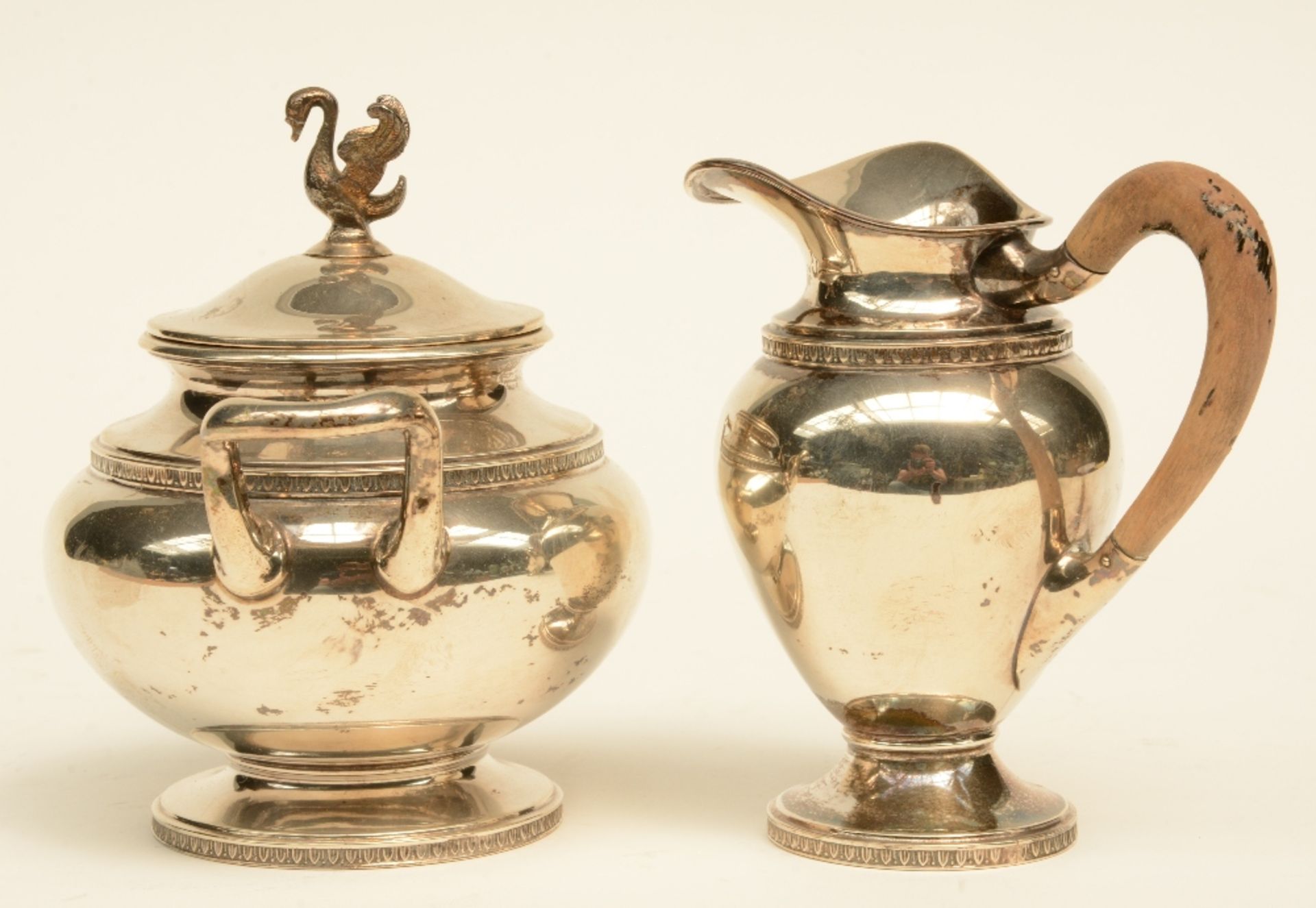 A silver coffee and tea set, 800/000, Belgium 1868 - 1942, makers' mark Debruyère, total weight 2. - Bild 7 aus 8