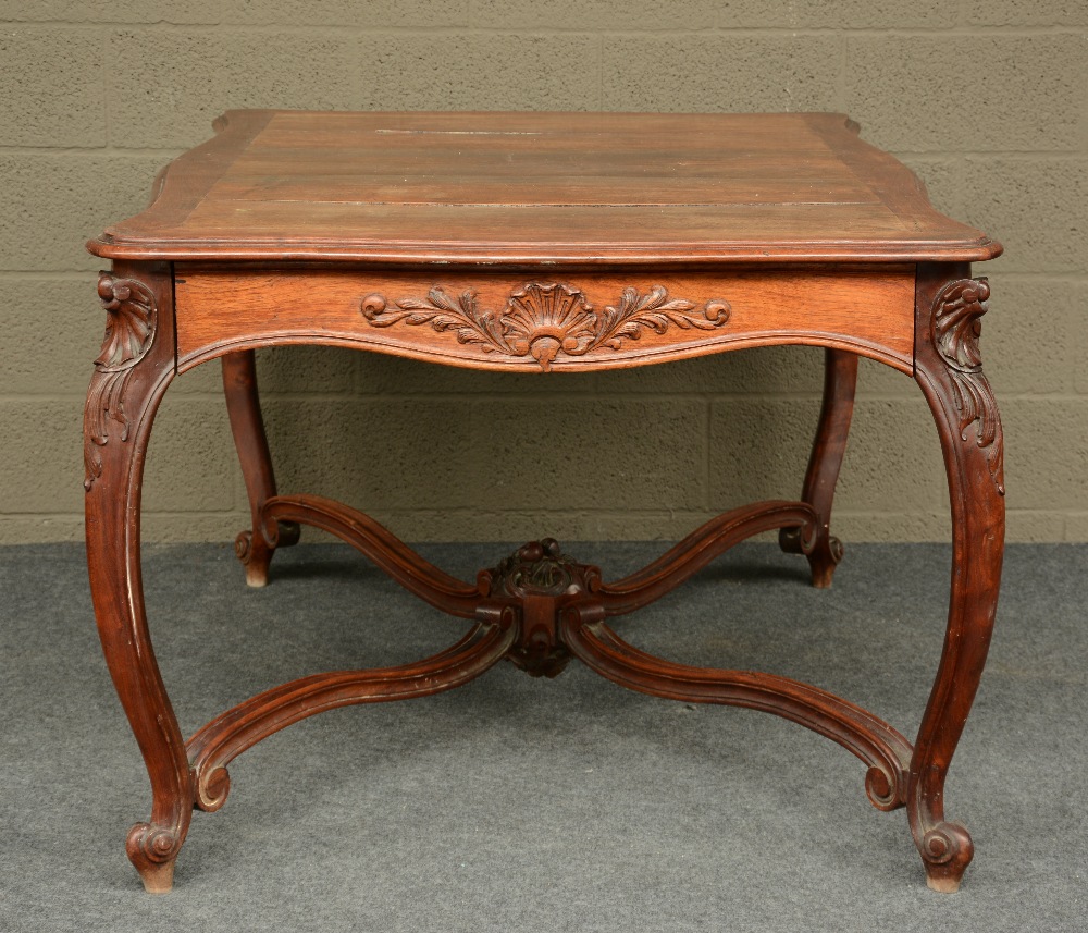 A LXV-style carved oak table, H 75,5 - W 149 - D 101 cm - Image 4 of 4