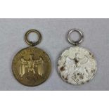 Wehrmacht Dienstauszeichnungs Medaillen für 12 Jahre und für 4 Jahre (leicht angerostet), ohne