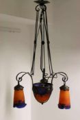 Muller Frères Luneville. Art Deco Deckenlampe mit 3 Auslegern. Durchbrochen gearbeitetes