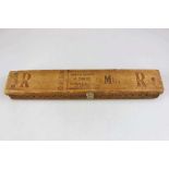 Zigarrenformer, zweiteilig aus Holz, bezeichnet: D.R.G.M, Hart & Hertel N° 25892 Schwetzingen bei