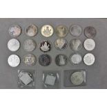 Konvolut verschiedener Silbermünzen, bestehend aus 18 x 10 DM Gedenkmünzen sowie 2 x 100 Schilling