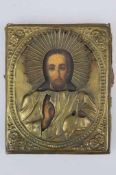 Russische Holz-Ikone, Christus im Segensgestus. Gerahmt im dekorierten Messing Oklad mit plastischer