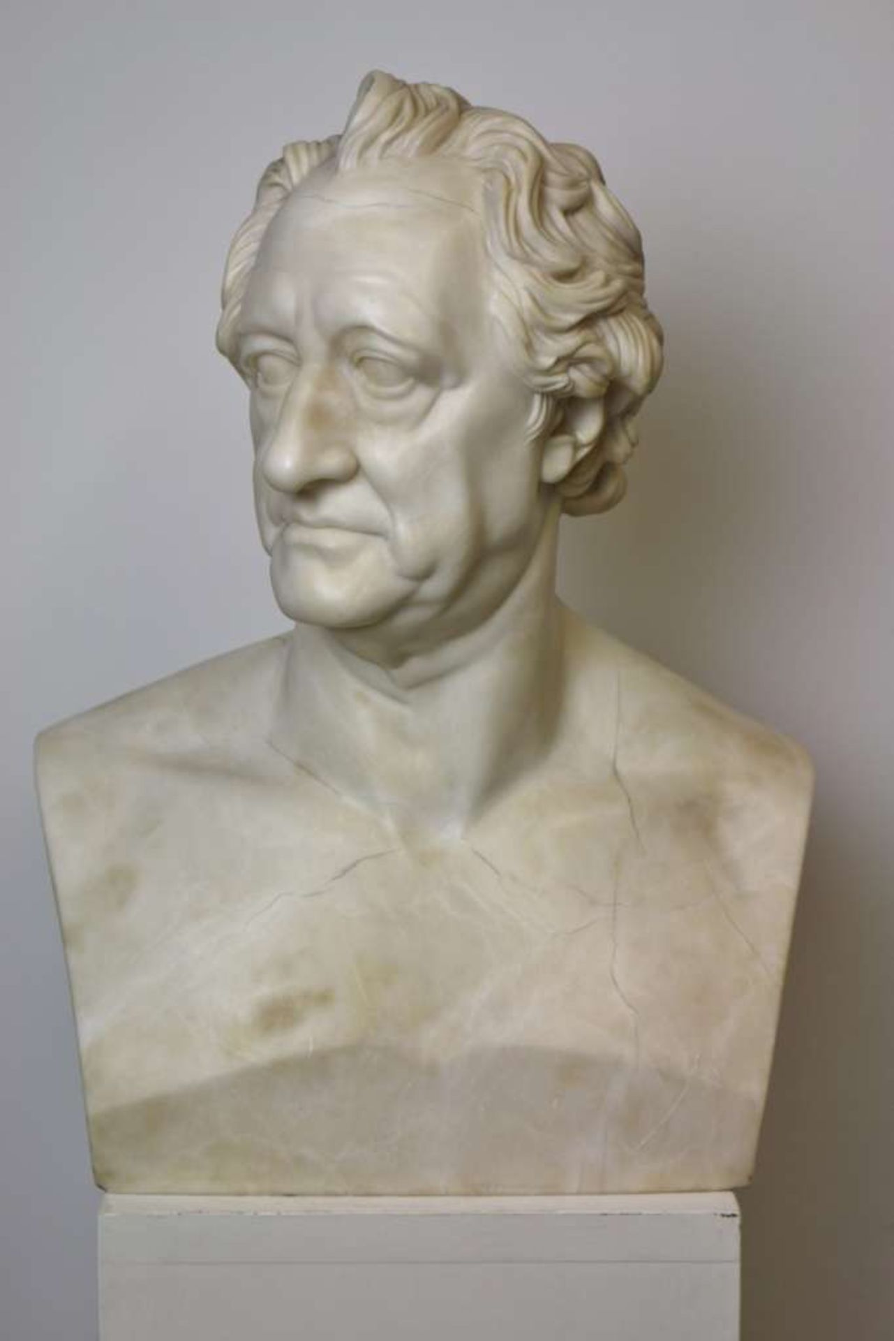 Christian Daniel RAUCH (1777-1857), Portraitbüste Johann Wolfgang v. Goethe, um 1820. Carrara - Bild 4 aus 8