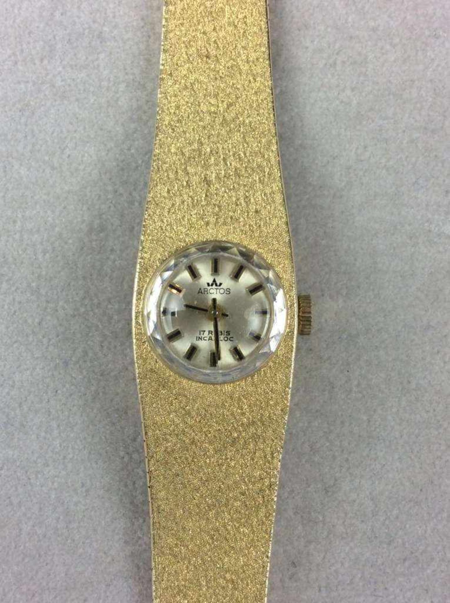 Arctos Damenarmbanduhr aus 585er-Gelbgold, rundes Zifferblatt, mechanisches Uhrwerk/Handaufzug. - Bild 2 aus 3