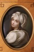 Ovale Bildplatte, "Beatrice Cenci", nach Guido Reni, feine Porzellanmalerei 19. Jh., rückseitig