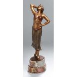 Bronze-Plastik, "Orientalische Tänzerin", F. Holstein, Bildhauer um 1900, vollplastische, stehende