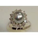 Ring, WG 585, graue Zuchtperle, 14 Brillanten, 5 g, RM 17.5