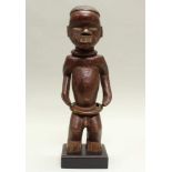 Figur, Salampasu, Zaïre, Afrika, authentisch, Holz, Kupferringe um Hals und Lende, 49 cm hoch,
