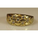 Ring, GG 585, Schiene mit Rautenmuster, 7 Besatzdiamanten, 5 g, RM 18 20.00 % buyer's premium on the