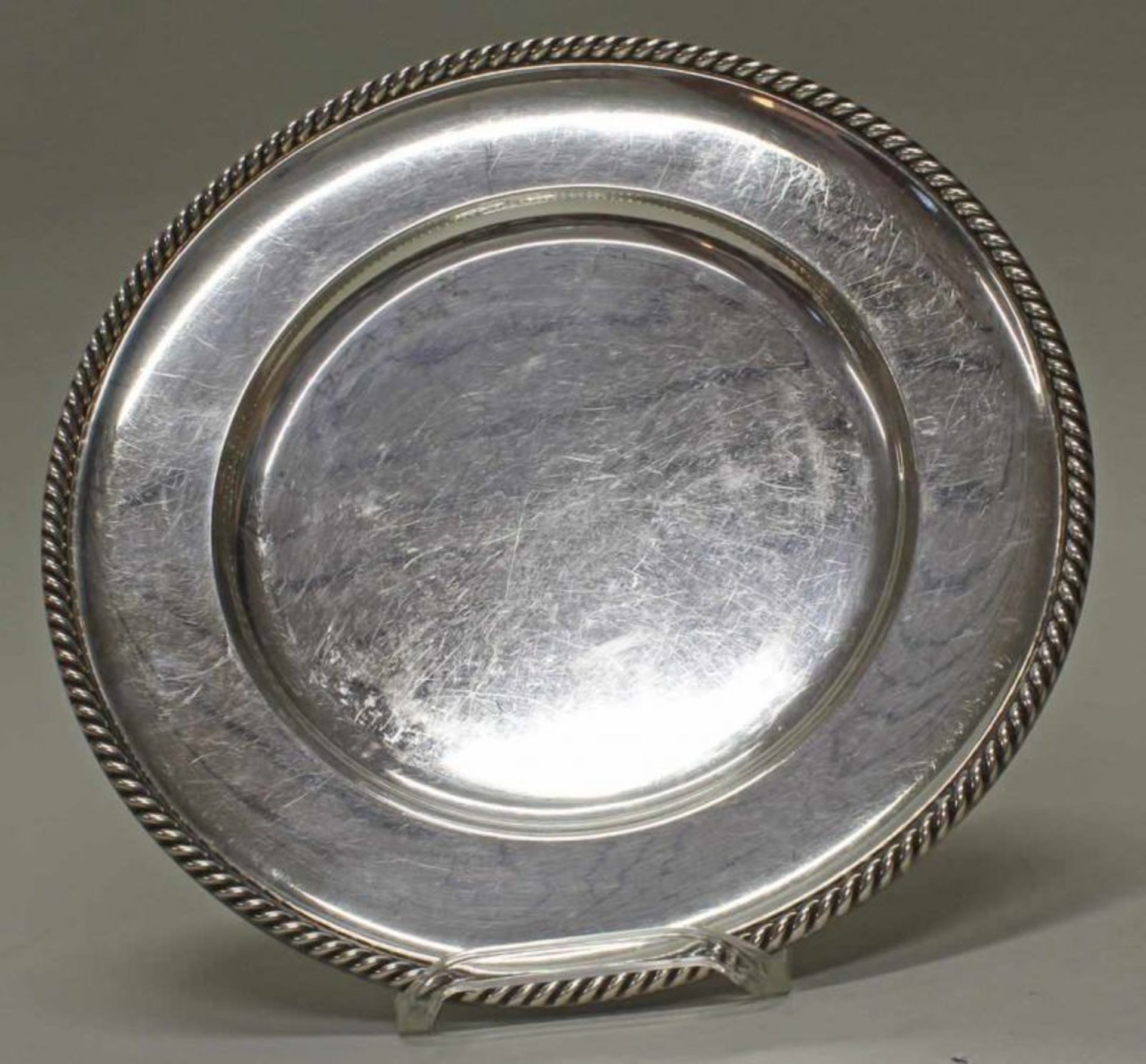 Platte, Silber 835, Kordelrand, ø 28 cm, ca. 452 g 20.00 % buyer's premium on the hammer price 19.00