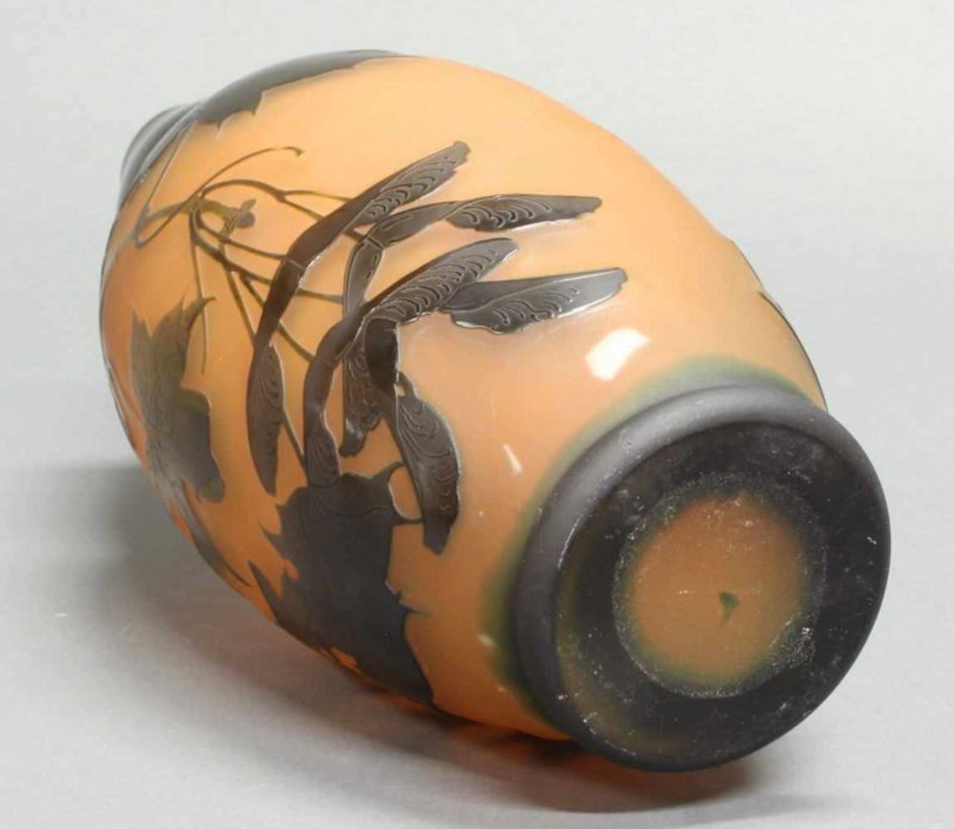 Vase, Paul Nicolas, Nancy, um 1925, brauner Überfangdekor mit Ahorn auf lachsrotem Grund, signiert - Image 6 of 6