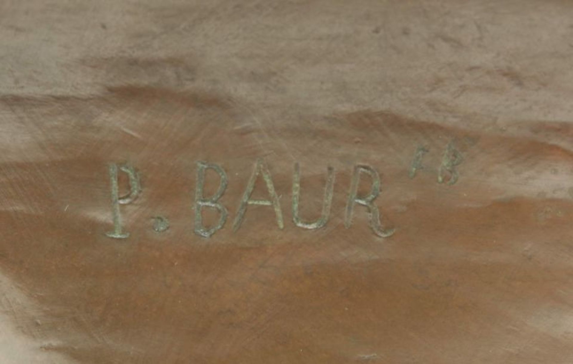 Bronze, dunkelbraun patiniert, "Frauenbüste", auf Metallsockel, verso bezeichnet P. Baur FB, 68 cm - Image 6 of 6