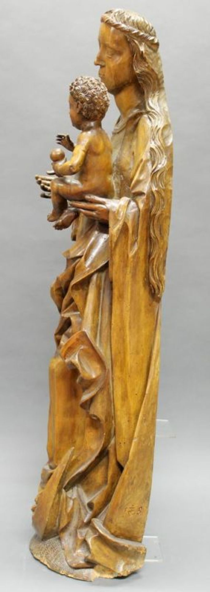 Skulptur, Holz geschnitzt, "Madonna mit Kind", wohl Lindenholz, Nürnberg um 1520/1525, - Image 3 of 6