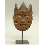 Handmaske/phumbu, westliche Pende, Demokratische Republik Kongo, Afrika, authentisch, Holz,