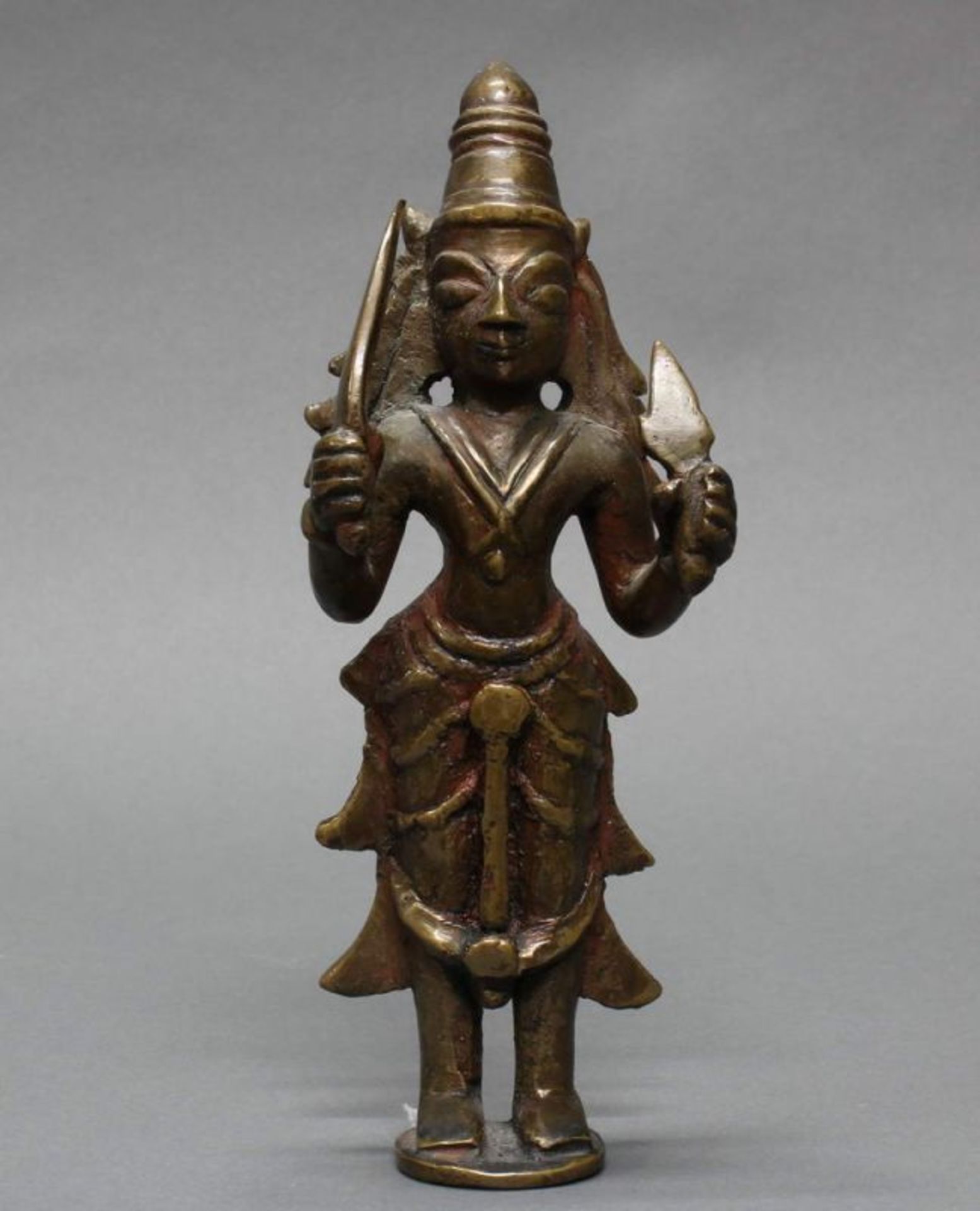 Konvolut 13 Kleinbronzen, Indien, 19./20. Jh., Messing/Bronze, Gottheiten, Altar, u.a., 4.3-28 cm - Image 10 of 14