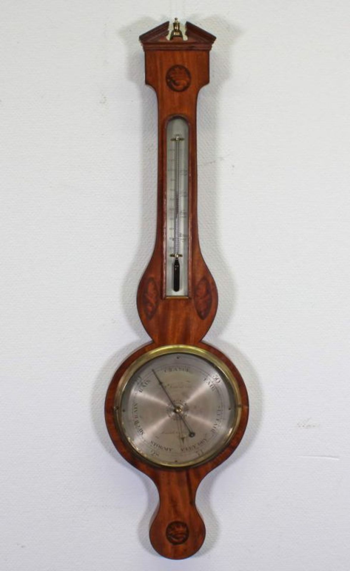 Barometer, England, um 1900, Mahagoni, Banjoform, bezeichnet J.B. Lombardini Huddersfield, 97 cm