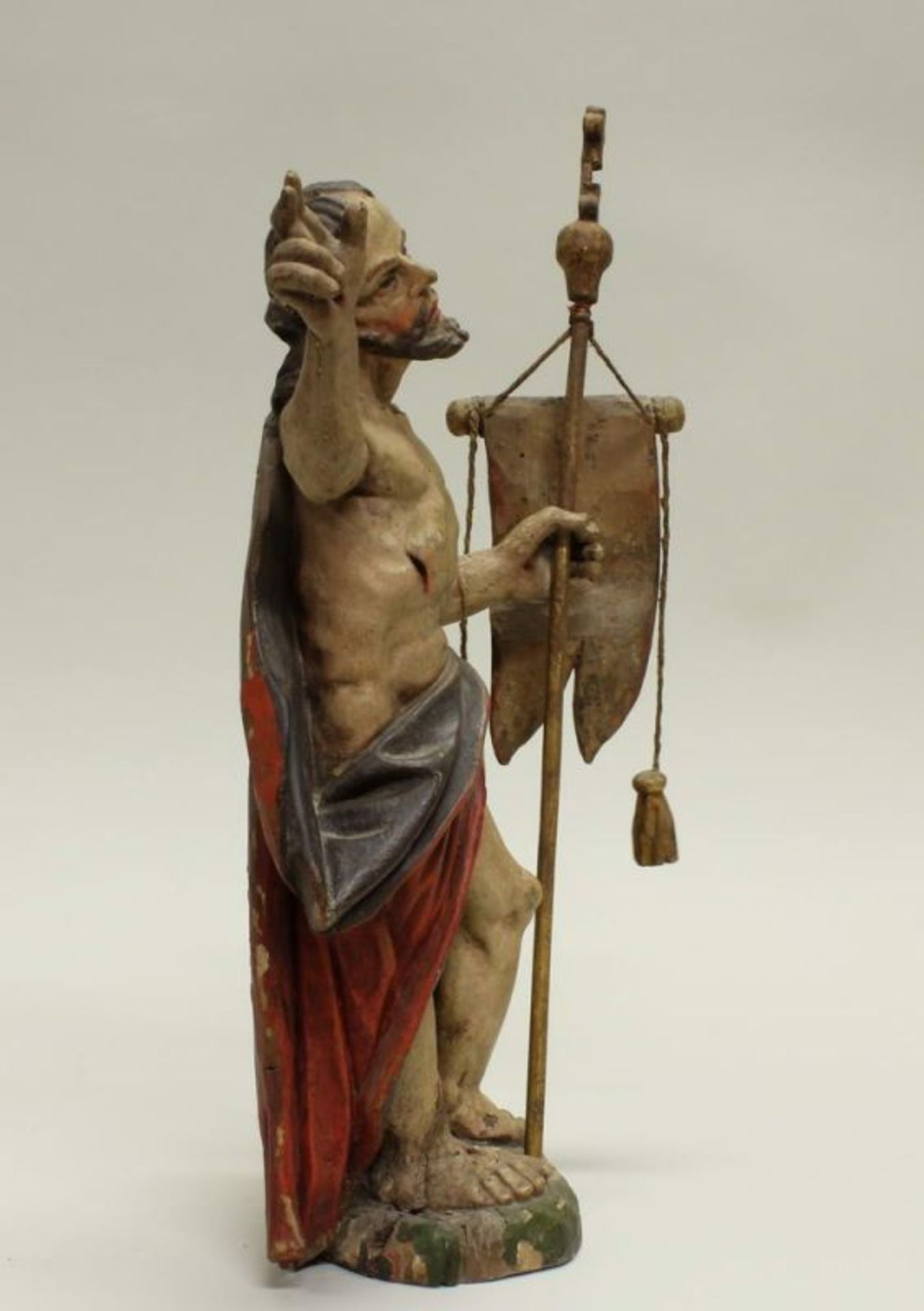 Skulptur, Holz geschnitzt, "Christus der Auferstandene", um 1700, 33 cm hoch, mit späterer - Image 4 of 6