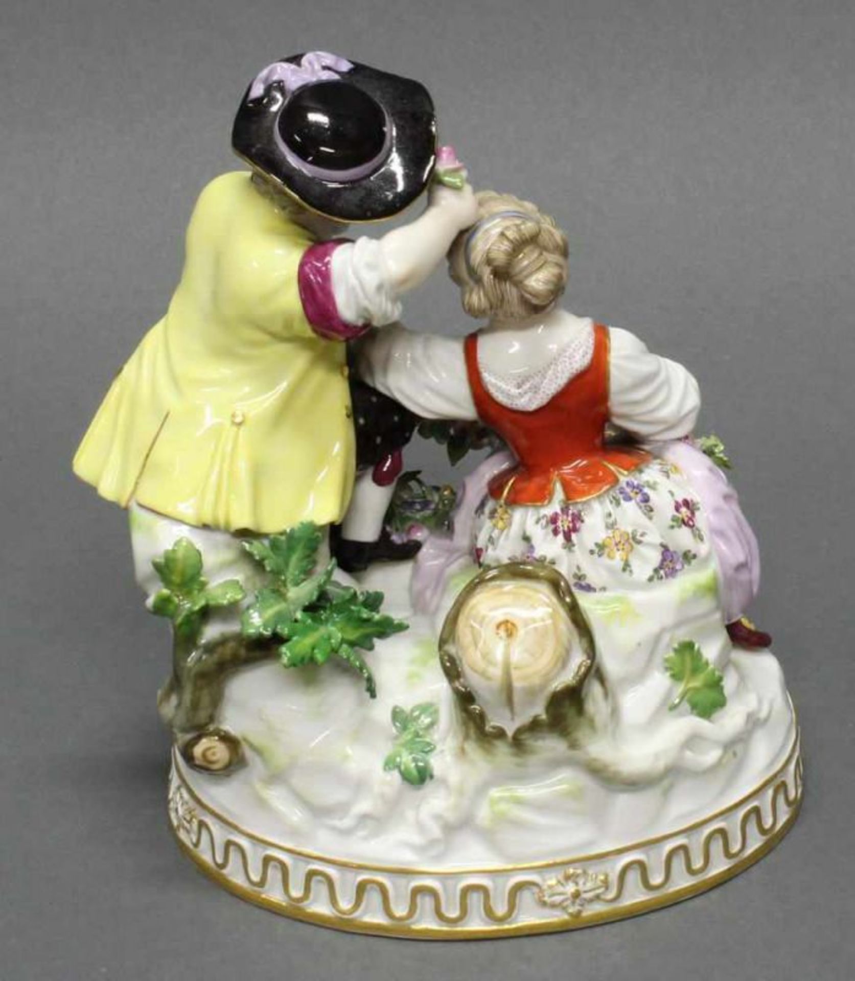 Porzellangruppe, "Der Frühling", Meissen, Schwertermarke, 1850-1924, 1. Wahl, Modellnummer F 93, - Image 2 of 2