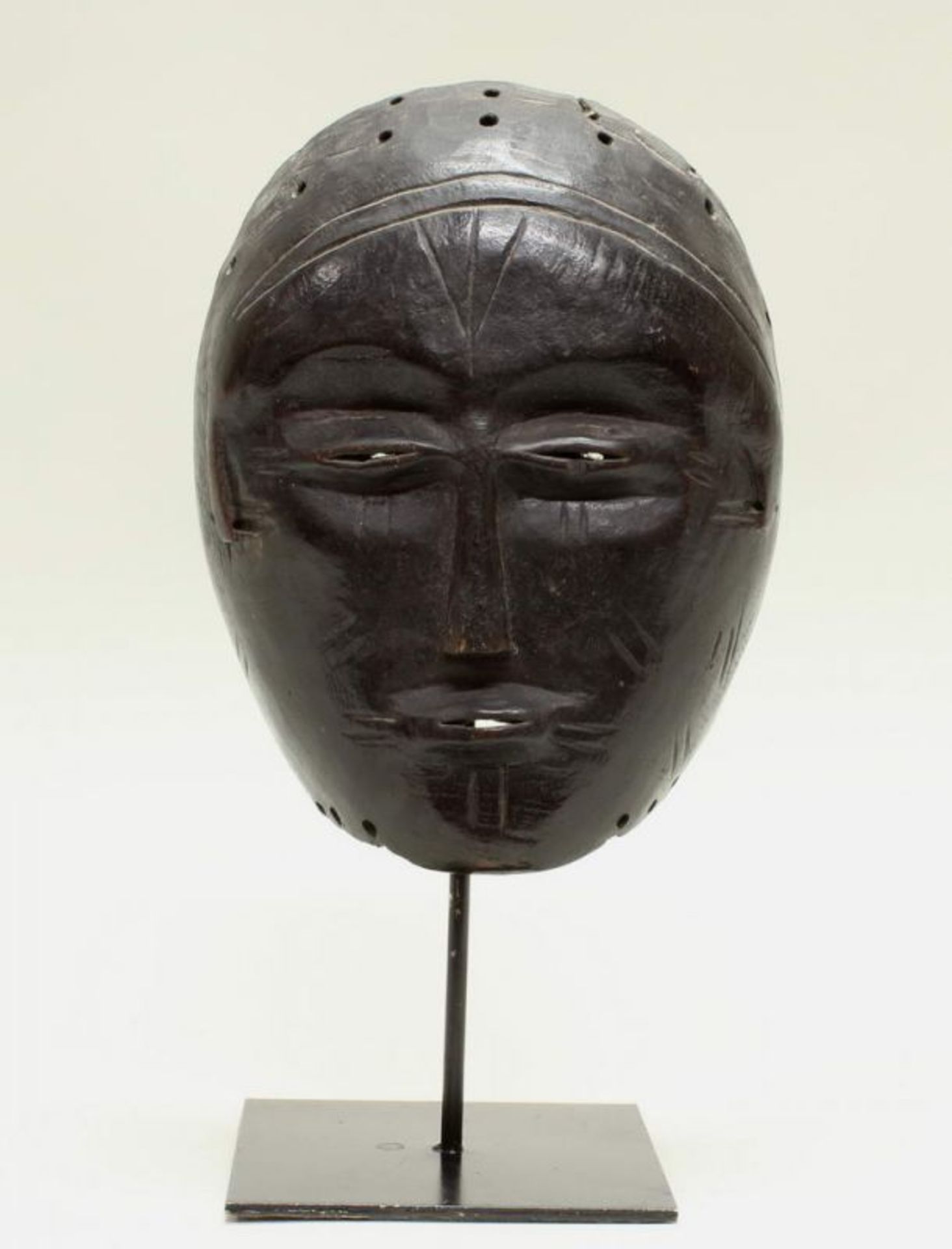 Maske, Mbunda, Sambia, Afrika, authentisch, Holz, Metallständer, 22 cm hoch, (ehemals