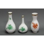 3 Vasen, Herend, Dekor 2x AV, 1x AOG, Goldrand, verschiedene Formen, 13-16 cm hoch 20.00 % buyer's