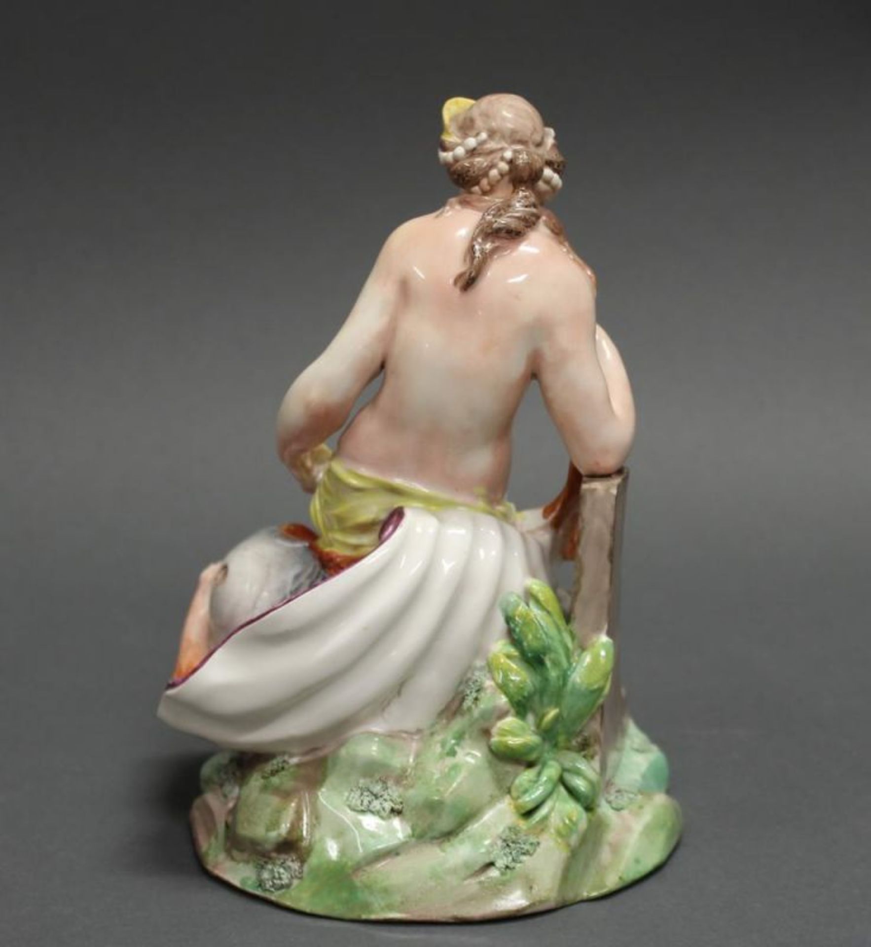 Porzellanfigur, "Amphitrite", Frankenthal, 1780, polychrom, Modellentwurf wohl von Johann Peter - Image 2 of 3