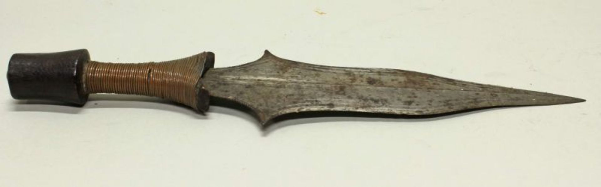 Messer, Zaïre, Afrika, authentisch, 34 cm Provenienz: Rheinische Privatsammlung, um 1900 20.00 %