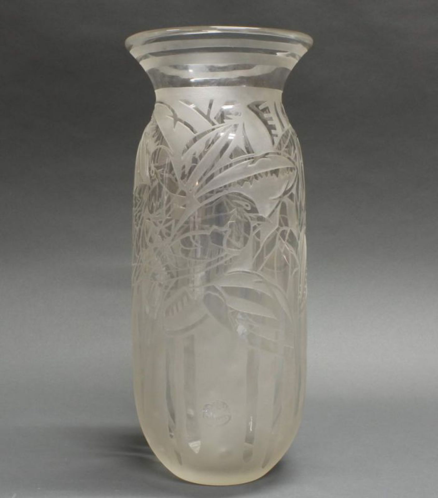 Vase, André Delatte, um 1925, farbloses Glas, umlaufend geätzter Vogeldekor, signiert A Delatte