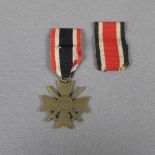 ORDEN / EHRENZEICHEN / medal "Drittes Reich": Kriegsverdienstkreuz mit Schwertern 1939, 2. Klasse,
