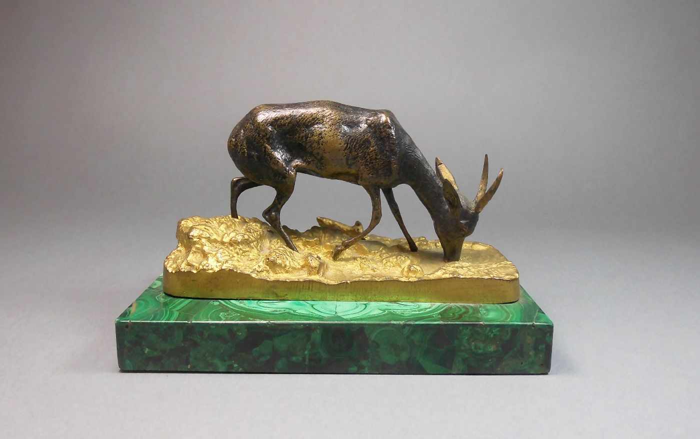 MENE, PIERRE-JULES (Paris 1810-1879 ebd.): Skulptur / sculpture: "Cazelle du Desert" / Gazelle, - Image 3 of 5